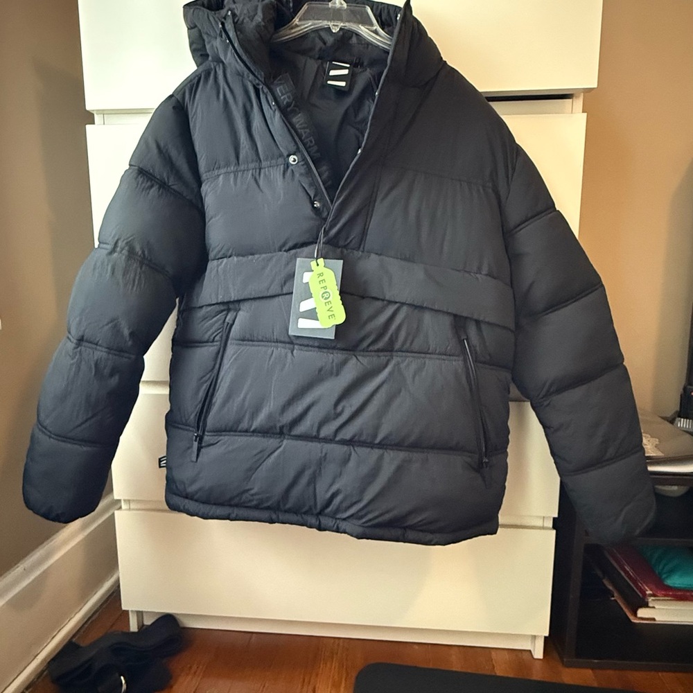 The Very Warm Men's Black Puffer Jacket